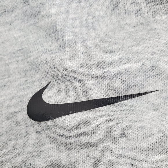 Nike The Nike Tee Athletic Cut Dri-Fit - Picture 4 of 8